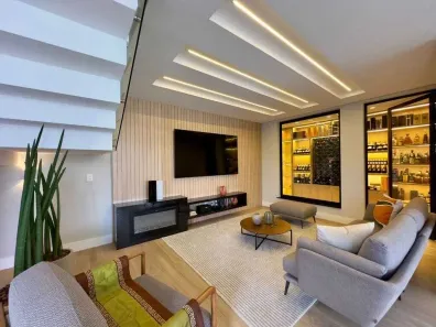 Casa com 3 Quartos à venda, 350m² no Fazenda Rodeio, Mogi das Cruzes
