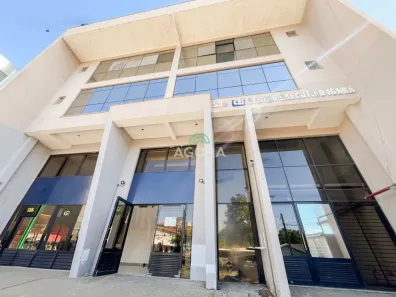 Prédio Comercial para alugar, 1500m² no Igara, Canoas