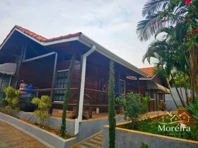 Fazenda/Sítio com 3 Quartos à venda, 800m² no vale das benção, Araçariguama