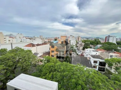 Apartamento com 2 Quartos à venda, 67m² no Azenha, Porto Alegre