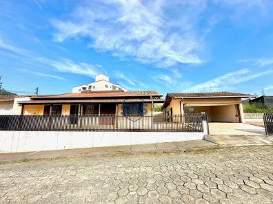 Casa com 4 Quartos à venda, 224m² no Velha Central, Blumenau