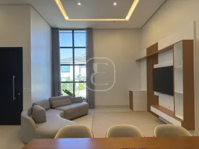 Casa com 3 Quartos à venda, 210m² no Plano Diretor Sul, Palmas