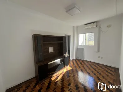 Apartamento com 2 Quartos à venda, 58m² no Centro Histórico, Porto Alegre