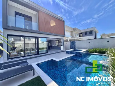Casa de Condomínio com 5 Quartos à venda, 350m² no Balneário Copacabana, Caraguatatuba
