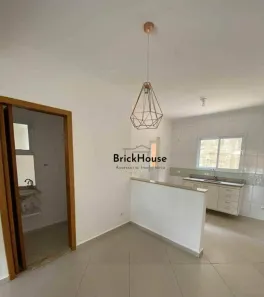 Casa de Condomínio com 2 Quartos para alugar, 80m² no Jardim Maria Trindade, São Roque
