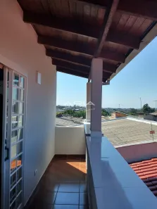 Casa com 3 Quartos à venda, 174m² no Conjunto Habitacional Alexandre Urbanas, Londrina