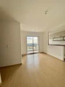 Apartamento com 2 Quartos para alugar, 51m² no Zona 06, Maringá