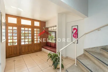Apartamento com 2 Quartos à venda, 77m² no Camaquã, Porto Alegre