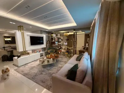 Casa com 3 Quartos à venda, 307m² no Parquelândia, Fortaleza