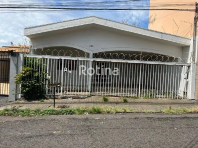 Casa com 6 Quartos para alugar, 251m² no Brasil, Uberlândia