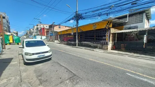 Galpão/Depósito/Armazém para alugar, 600m² no Pirajá, Salvador