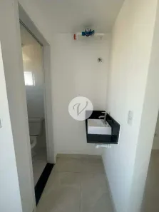Sala Comercial para alugar, 32m² no Parque Jaçatuba, Santo André