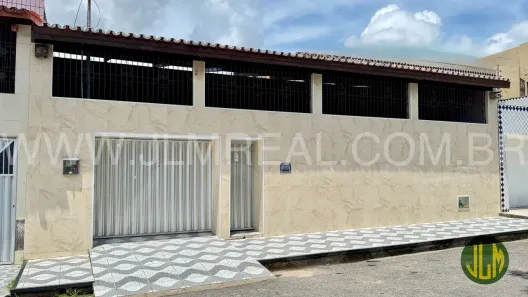 Casa com 5 Quartos à venda, 415m² no Olavo Oliveira, Fortaleza