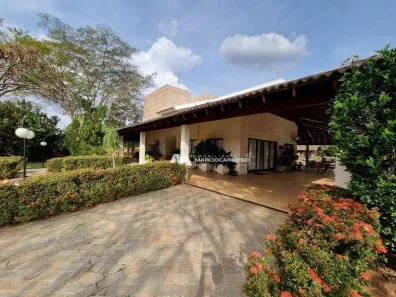 Fazenda/Sítio com 3 Quartos à venda, 710m² no São José do Rio Preto, Guapiaçu