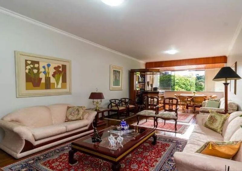 Apartamento com 4 quartos — Santo Antônio, Belo Horizonte