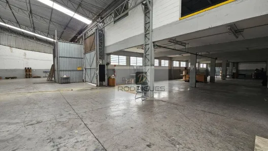 Galpão/Depósito/Armazém para alugar, 3600m² no Taboão, Diadema