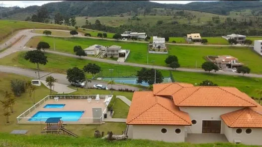 Lote/Terreno à venda, 717m² no Condomínio Terras de Santa Cruz, Bragança Paulista