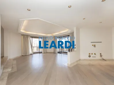 Apartamento com 4 Quartos à venda, 270m² no Vila Mariana, São Paulo