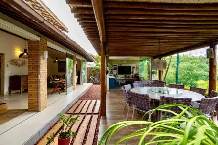 Casa de Condomínio com 4 Quartos à venda, 241m² no Itapuã, Salvador