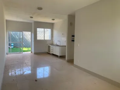 Casa de Condomínio com 3 Quartos à venda, 75m² no Laranjeiras, Uberlândia