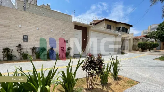 Casa com 4 Quartos à venda, 229m² no Parque Amazônia, Goiânia