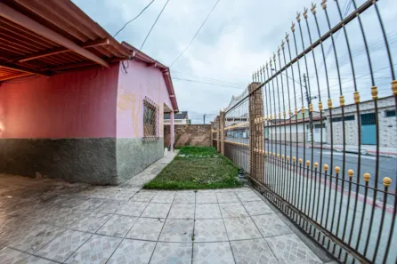 Casa com 4 Quartos à venda, 220m² no Feu Rosa, Serra