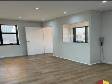 Sala Comercial à venda, 32m² no Tatuapé, São Paulo