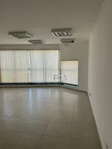 Sala Comercial para alugar, 55m² no Jardim Higienópolis, Londrina
