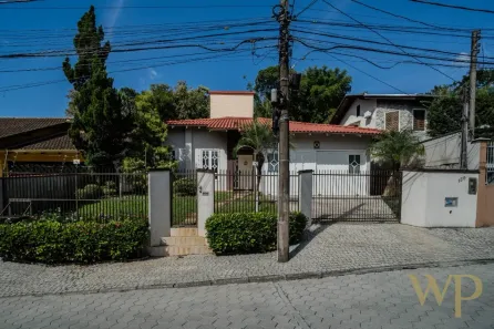 Casa com 3 Quartos à venda, 230m² no Costa e Silva, Joinville