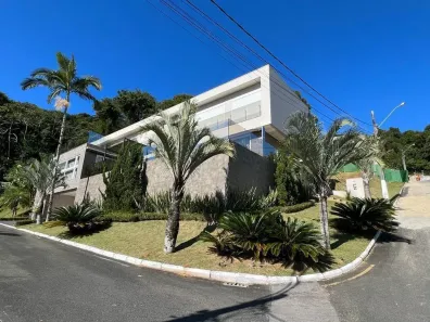 Casa de Condomínio com 4 Quartos para alugar, 550m² no Barra, Balneário Camboriú
