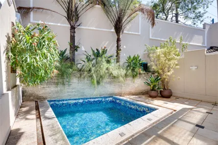 Casa de Condomínio com 4 Quartos à venda, 330m² no Jardim Prudência, São Paulo