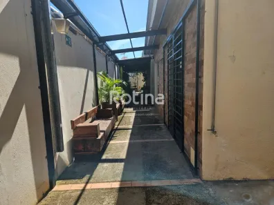 Sala Comercial para alugar, 70m² no Centro, Uberlândia