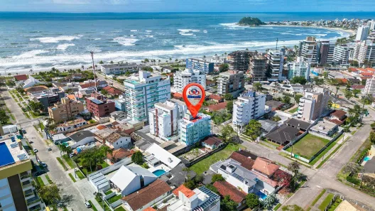 Apartamento com 2 Quartos para alugar, 43m² no Centro, Guaratuba
