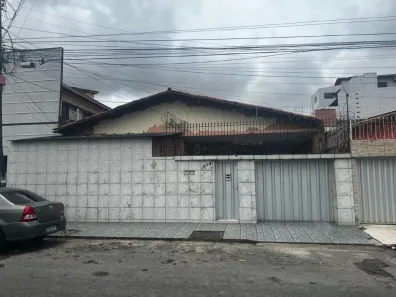 Casa com 6 Quartos à venda, 400m² no Montese, Fortaleza