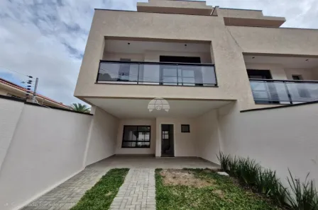 Sobrado com 3 Quartos à venda, 143m² no Barreirinha, Curitiba