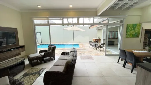 Casa com 3 Quartos à venda, 386m² no Condomínio Village Taubaté, Taubaté