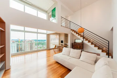 Apartamento com 4 Quartos para alugar, 186m² no Campo Comprido, Curitiba