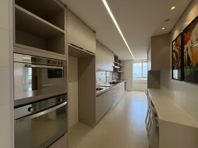 Apartamento com 3 Quartos à venda, 218m² no Setor Marista, Goiânia