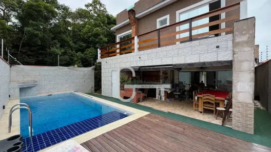 Casa com 5 Quartos à venda, 200m² no Balneário São João Batista 3, Peruíbe