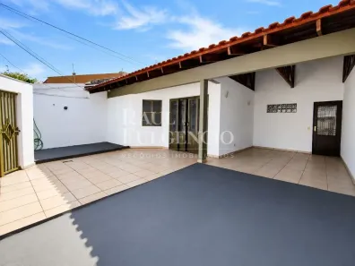 Casa com 4 Quartos para alugar, 200m² no Universitário, Londrina