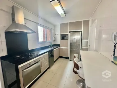 Apartamento com 3 Quartos para alugar, 122m² no Jardim das Indústrias, São José dos Campos