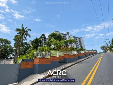 Apartamento com 2 Quartos para alugar, 70m² no Nova Esperança, Blumenau