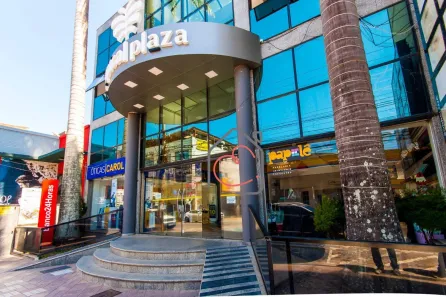 Sala Comercial para venda ou aluguel, 72m² no Centro, Macaé