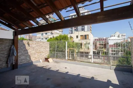 Casa com 4 Quartos à venda, 227m² no Azenha, Porto Alegre