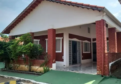 Casa de Condomínio com 3 Quartos à venda, 80m² no Centro, Caldas Novas
