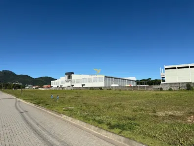 Lote/Terreno à venda, 900m² no Beira Rio, Biguaçu