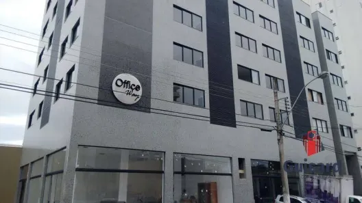 Sala Comercial para alugar, 57m² no Centro, Taubaté