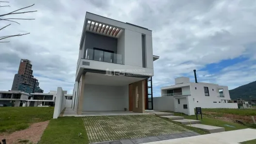 Apartamento com 3 Quartos à venda, 319m² no , Porto Belo