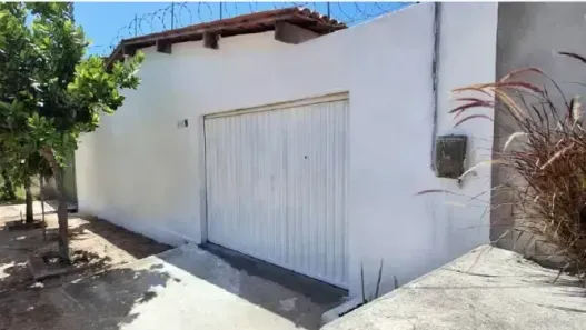 Casa com 3 Quartos à venda, 330m² no Manuel Dias Branco, Fortaleza