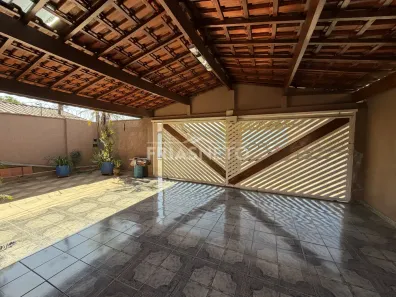 Casa com 3 Quartos à venda, 194m² no Santa Terezinha, Piracicaba